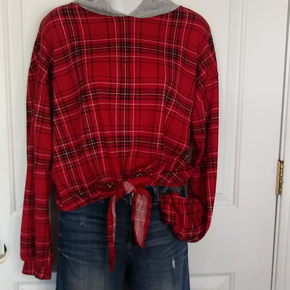 Cropped plaid hoodie